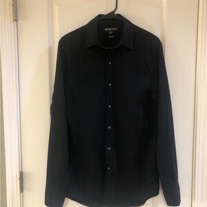 Michael Kors Men’s Black Trim Stretch Dress Shirt